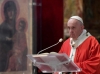 El Papa Francisco celebra sin fieles en el Domingo de Ramos