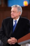 López Obrador lee carta en la que pide disculparse a España por la conquista
