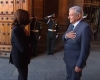 “¡Mucho gusto!”: AMLO recibe a Kamala Harris