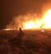 Sin ceder, incendio en Arizona     